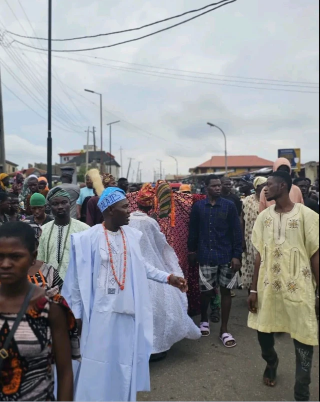 Egungun kan atawọn ero ẹyin rẹ