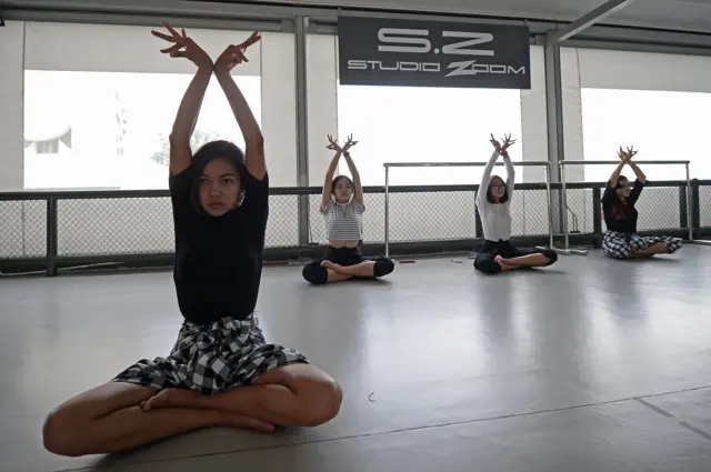 นอกจากนั้น กิจกรรม Thai Fit กำลังจะถูกนำไปทำการวิจัย ร่วมกับโรงพยาบาลรามาธิบดี เพื่อขยายกลุ่มเป้าหมายไปถึงเด็ก ผู้สูงอายุ