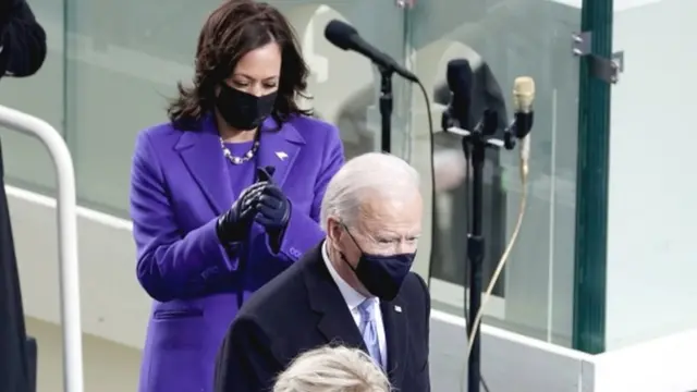 बाइडन और कमला हैरिस