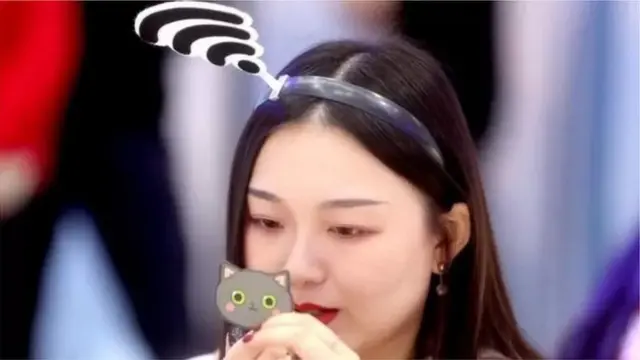 मोबाईल, महिला