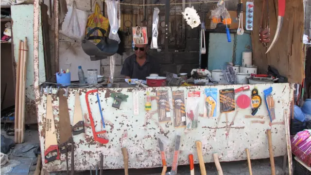 Burada ev üçün lazım olan istənilən əşyanı tapmaq olar