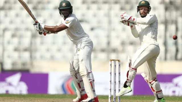 নিজের ৮৪ রানের ইনিংসের পথে সাকিব আল হাসান