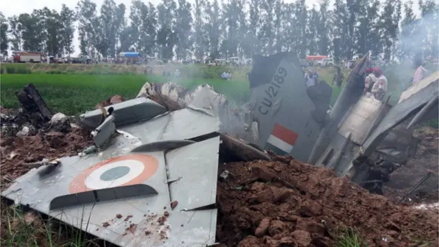 File: मिग 21 क्रैश