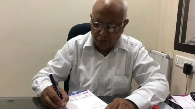 बाल रोग विशेषज्ञ के डॉक्टर आरएन सिंह