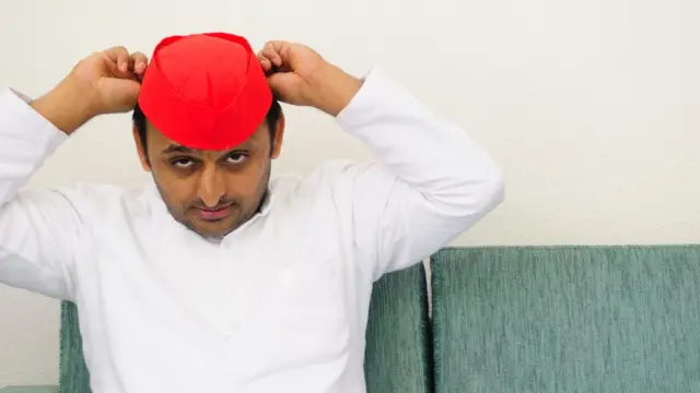 अखिलेश यादव