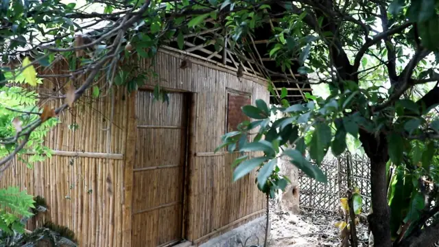 மூங்கில் வீடு