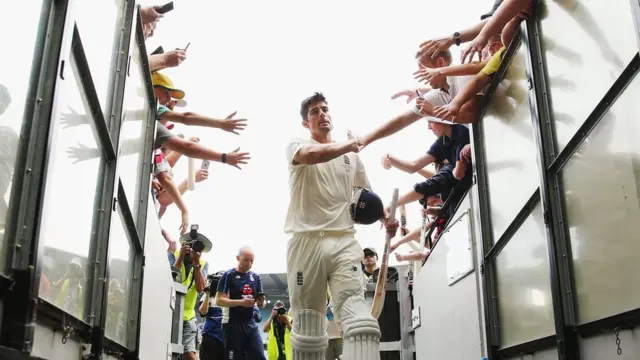 அலிஸ்டர் குக்