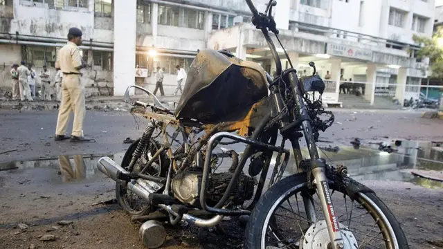 પ્રતીકાત્મક તસવીર