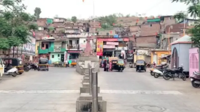 नाज इनामदार