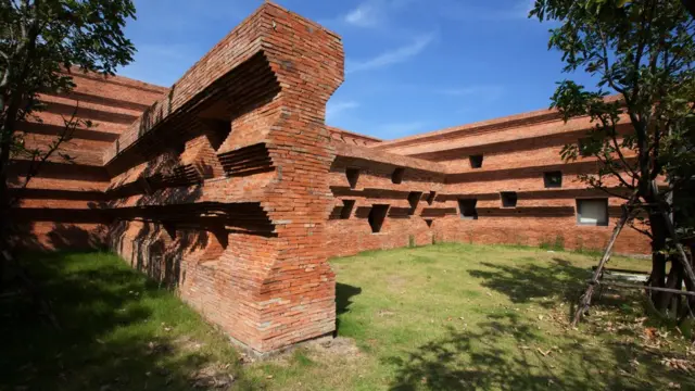 สถาบันกันตนา