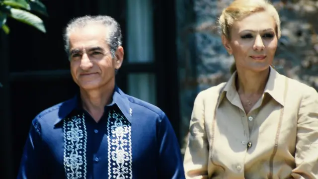 محمد رضا شاه و فرح دیبا