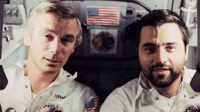 চন্দ্রযানের ভেতরে জিম সারনান ও হ্যারিসন শ্মিট