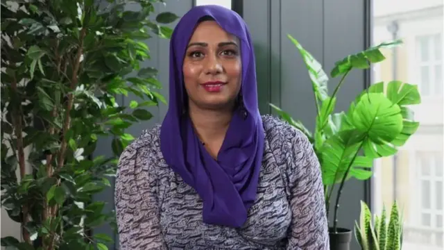 ડૉ. નિઘત આરિફ પોતાના મૅનોપૉઝને લઈને ખૂલીને વાત કરવાની વાત પર ભાર મૂકે છે