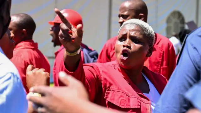 የደቡብ አፍሪካ ተቃዋሚ ፓርቲ አባላት 