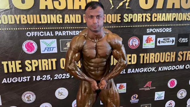 فراست علی پیسے نہ ہونے کے سبب اکثر جم والوں سے چھپ کر وہاں پر ورک آوٹ کرتے۔