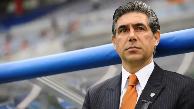 افشین قطبی که جزو کادر فنی تیم ملی کره جنوبی بود، بعدا همراه با پرسپولیس قهرمان لیگ ایران شد و سپس روی نیمکت تیم ملی ایران هم نشست