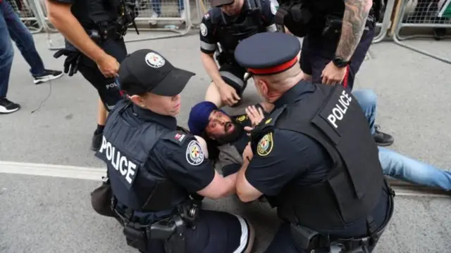 ਮੁਜ਼ਾਹਰਾ