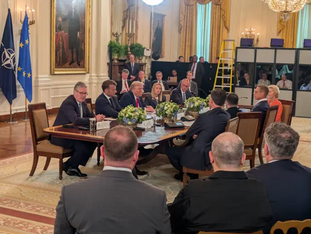 Трамп під час саміту з європейськими лідерами