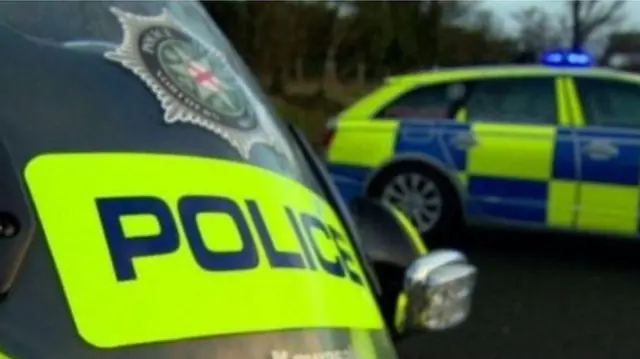 పోలీసులు