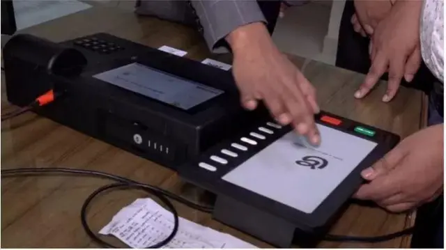 ভোট হয়েছে ইভিএমে। 