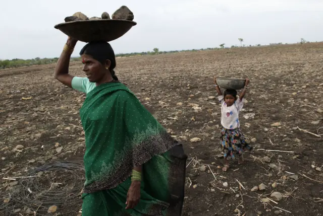 आई आणि मुलगी