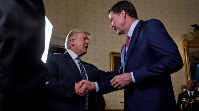 डोनल्ड ट्रंप