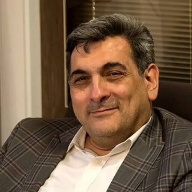 پیروز حناچی