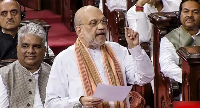 போலி கையெழுத்து விவகாரம்