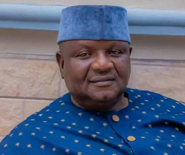 Famoodun, Ọwa ti ilu Igbajọ ti gomina Adeleke yọ loye