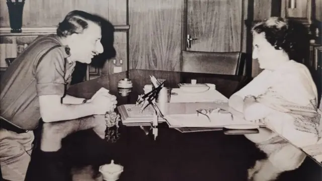 سیم مانیکشا