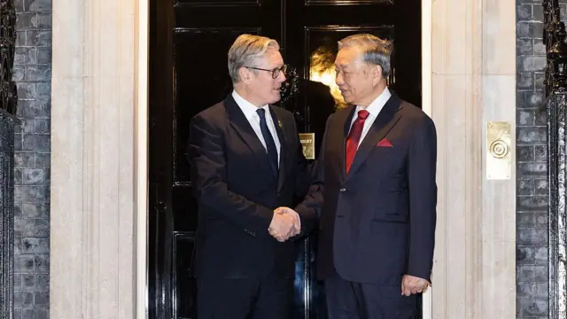 Thủ tướng Anh Keir Starmer và Tổng Bí thư Tô Lâm tại số 10 Downing, phủ thủ tướng của Anh