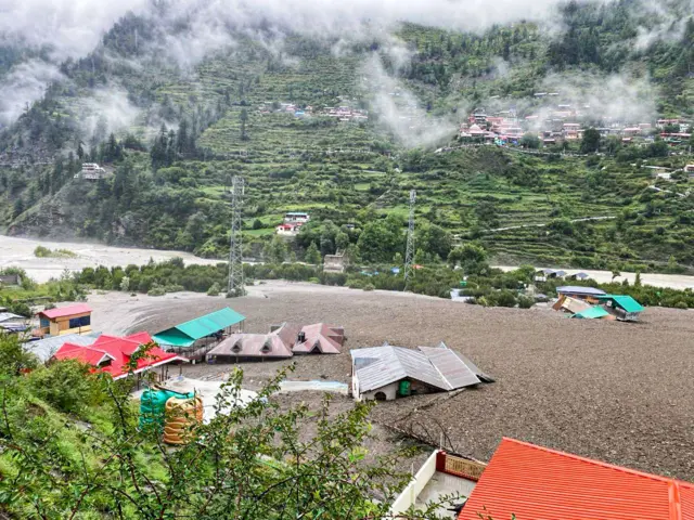 ઉત્તરકાશી, વાદળ ફાટવું, મોત, રેલ વરસાદ હવામાન સમાચાર, ચારધામ યાત્રા