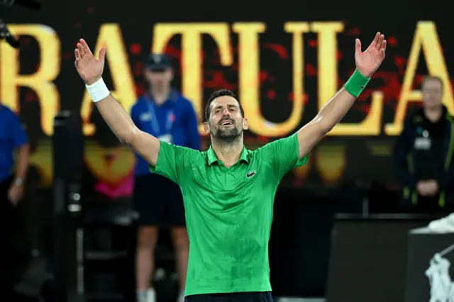 novak đoković slavi prolaz u finale australijan opena
