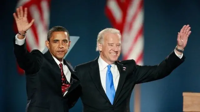 Barack Obama ari kumwe na Joe Biden ahejeje gushikiriza ijambo ry'intsinzi yiwe mu 2008