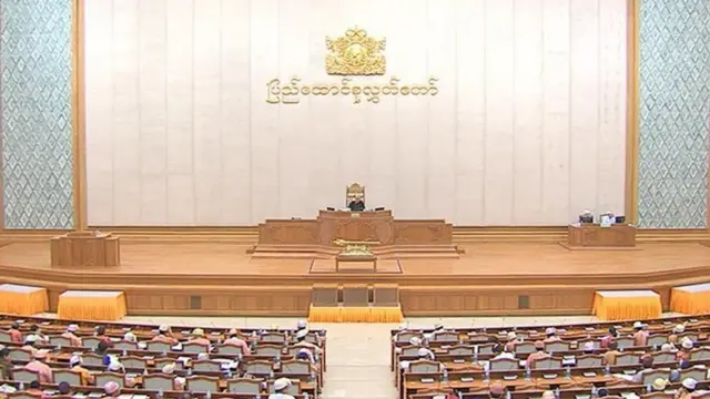 ဒါပေမဲ့ ဒီလို လုပ်ငန်းစဉ်တွေကို နေချင်းညချင်း ပြောင်းလဲနိုင်ဖို့က မဖြစ်နိုင်သေးဘူး လို့လည်း ဆိုပါတယ်။