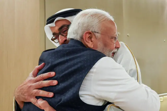 नरेंद्र मोदी