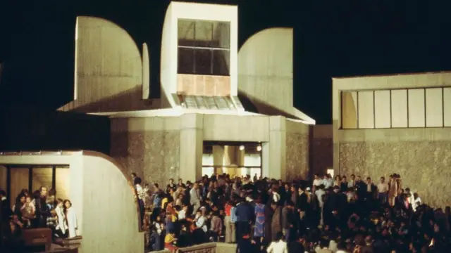 افتتاحیه موزه هنرهای معاصر