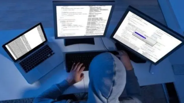 પ્રતીકાત્મક તસવીર