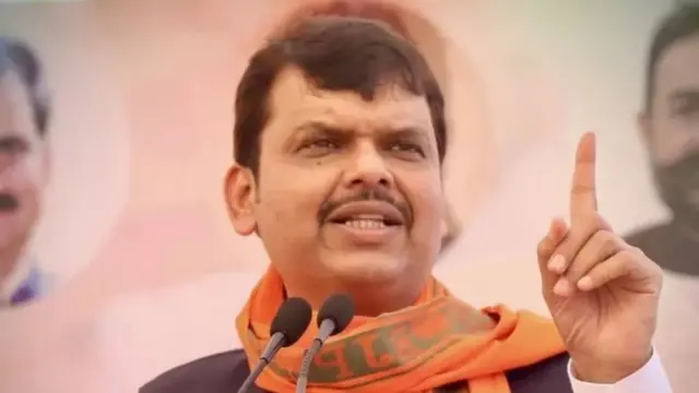 माजी मुख्यमंत्री आणि विधानसभेचे विरोधी पक्षनेते देवेंद्र फडणवीस