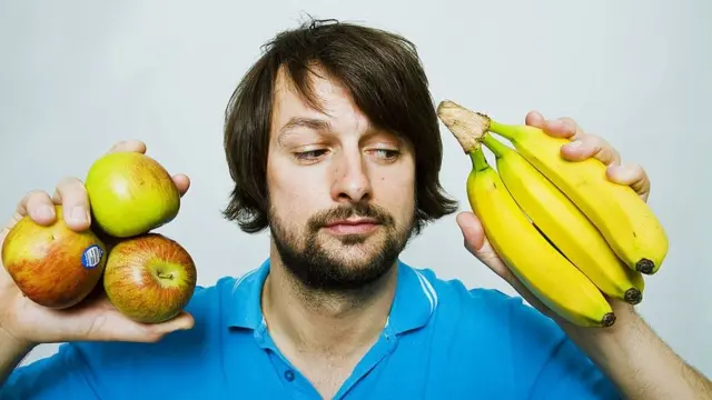 яблуко банан