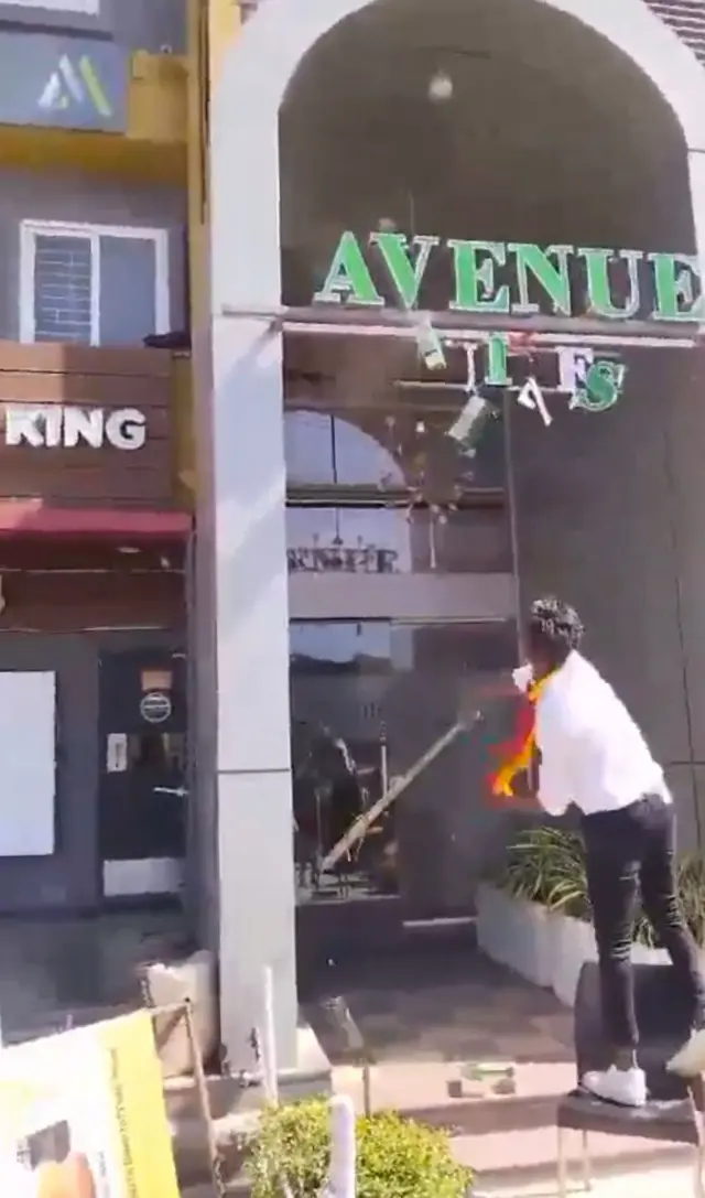 கர்நாடகாவில் பன்னாட்டு நிறுவனங்கள் கன்னட பணியாளர்கள் எண்ணிக்கையை வெளியிட வேண்டுமா?