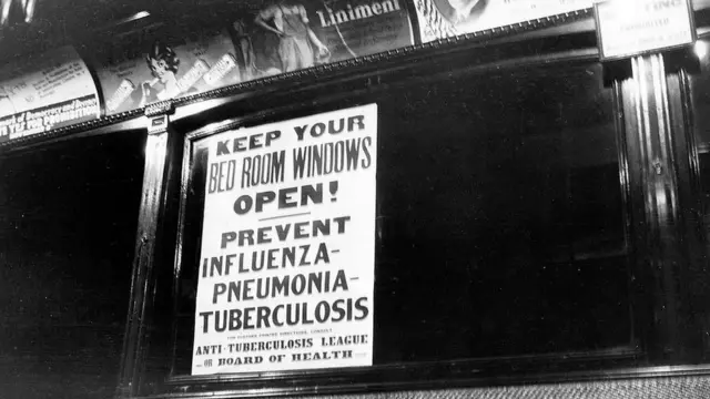 ১৯১৮-২০ স্প্যানিশ ফ্লু প্যানডেমিকের সময় মানুষকে সাবধান করতে পোস্টার।