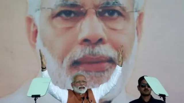 नरेंद्र मोदी