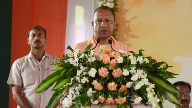 யோகி ஆதித்யநாத்