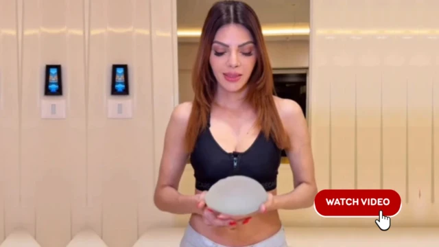 પોતાનાં ઇમ્પ્લાન્ટ્સ સાથે શર્લિન ચોપડા, બ્રેસ્ટ ઇમ્પાલન્ટ, મહિલાઓ શા માટે કરાવે છે, શું તેની કોઈ આડઅસર હોય છે, સિલિકોન ઇમ્પ્લાન્ટ