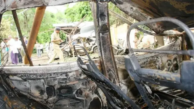 అహ్మదాబాద్ వరుస పేలుళ్ల కేసు