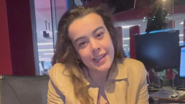 மாற்றுதிறனாளி