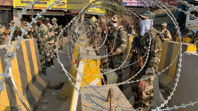 पुलिसकर्मी