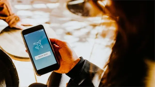 फ्लाइट बुकिङ