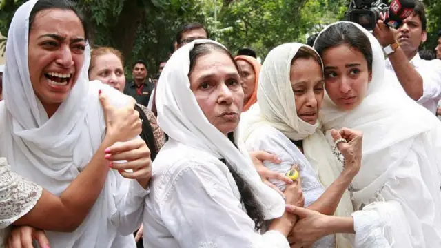 जिया खानचं कुटुंब